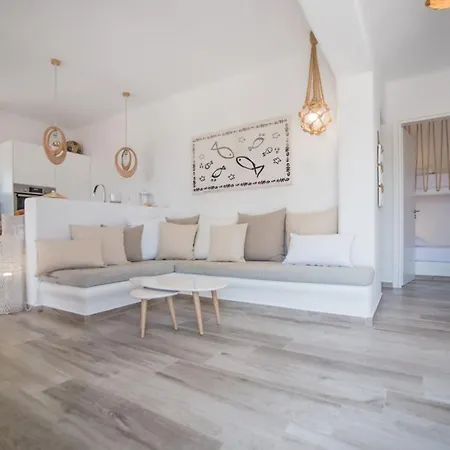 Luna Bianca, Private With Pool & Jacuzzi, Stelida Naxos Holiday home