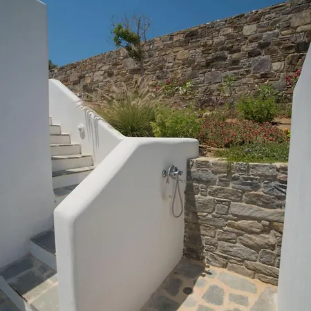 Luna Bianca, Private With Pool & Jacuzzi, Stelida Naxos Holiday home *
